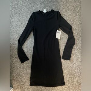 Elegant Black Long Sleeve Dress